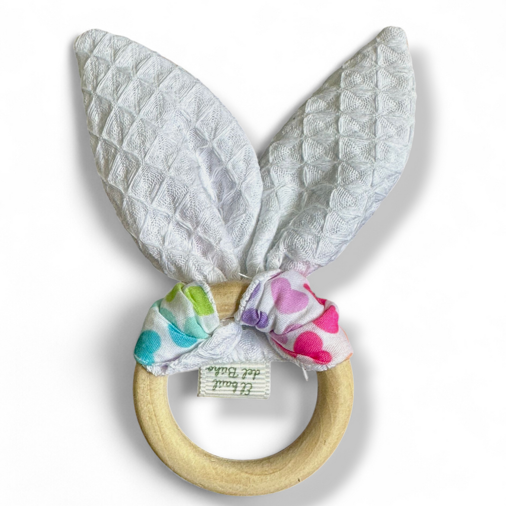 Mordedor orejitas Corazón Arcoíris